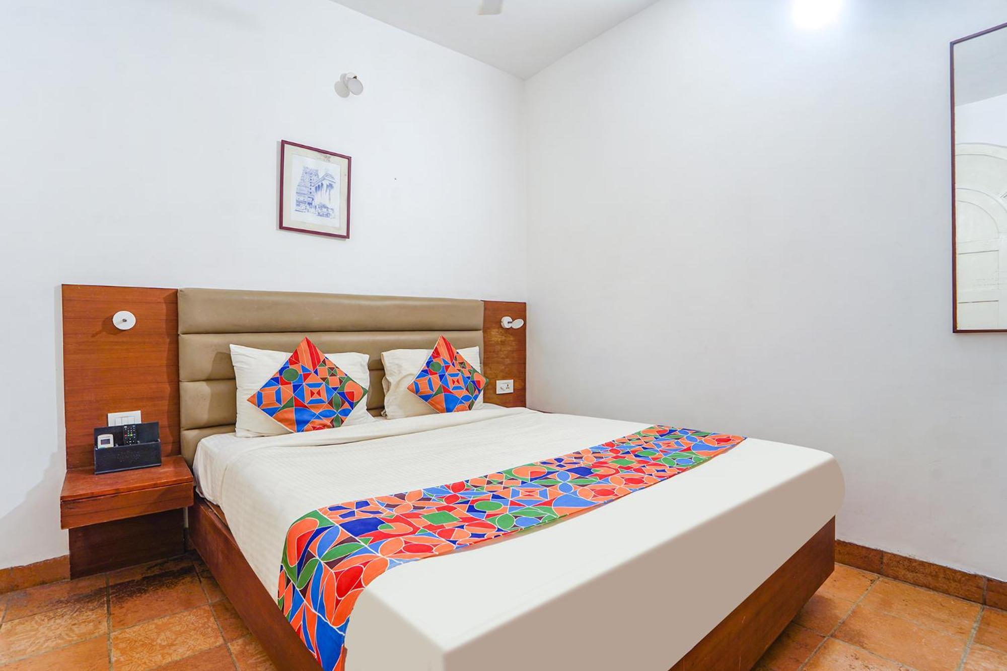 Fabexpress Le Aham Boutique - Auroville Beach - 600M Puducherry Zewnętrze zdjęcie