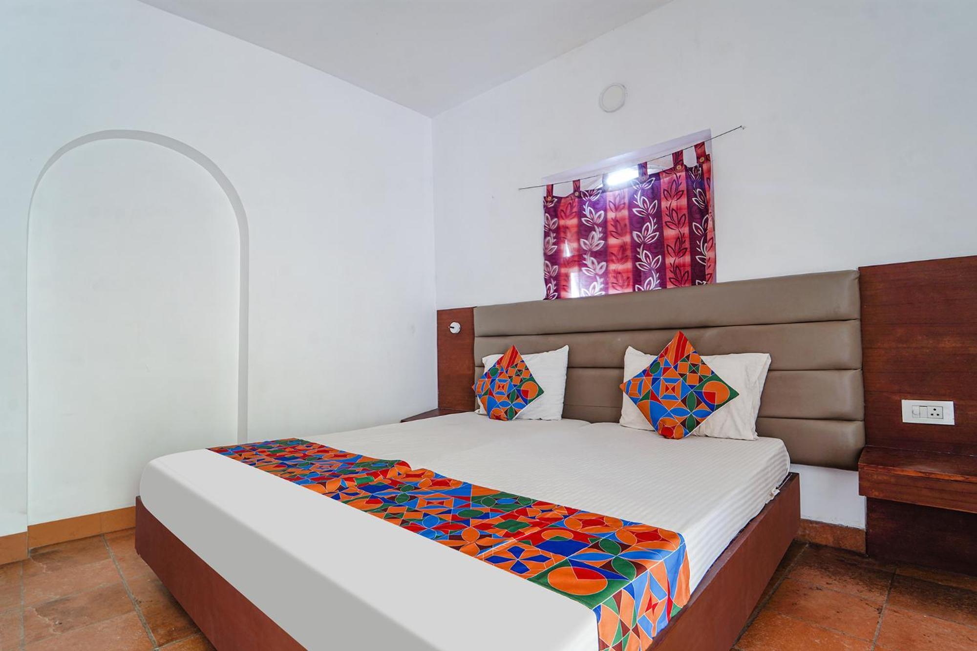 Fabexpress Le Aham Boutique - Auroville Beach - 600M Puducherry Zewnętrze zdjęcie